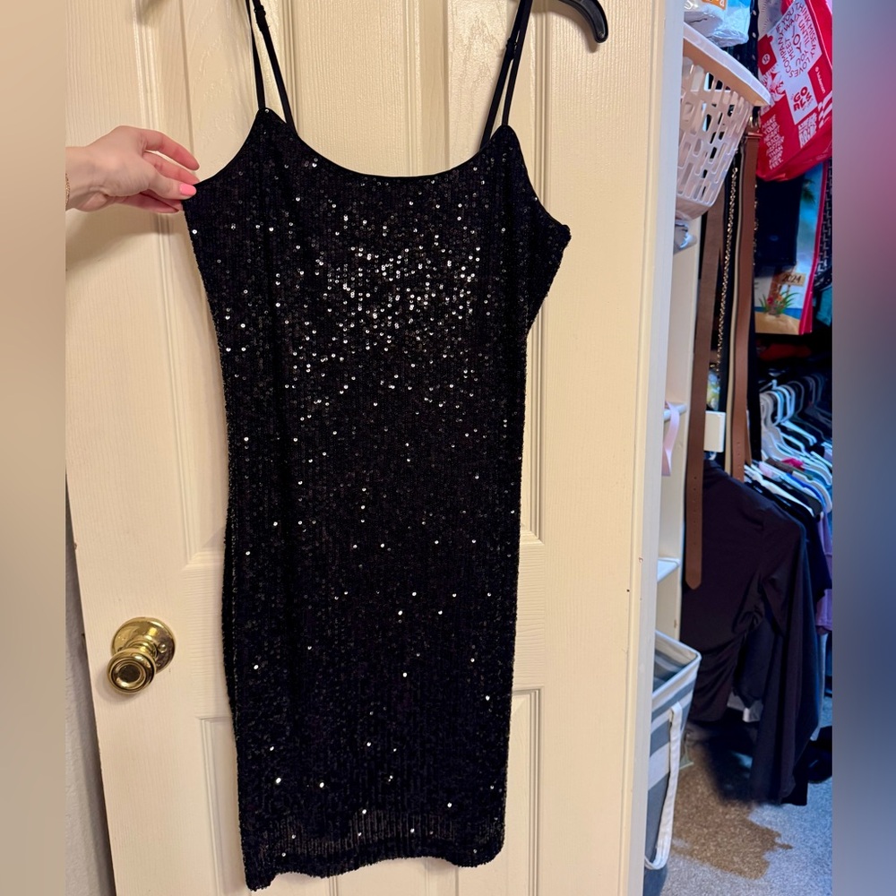 Gianni Bini Black Sequin Midi Dress